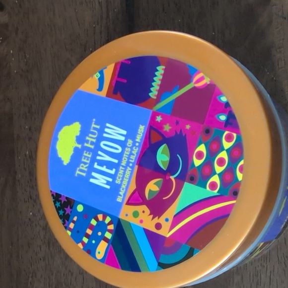 Tree Hut Meyow Whipped Shea Body Butter - Blackberry, Lilac And Musk - Picture 2 of 3